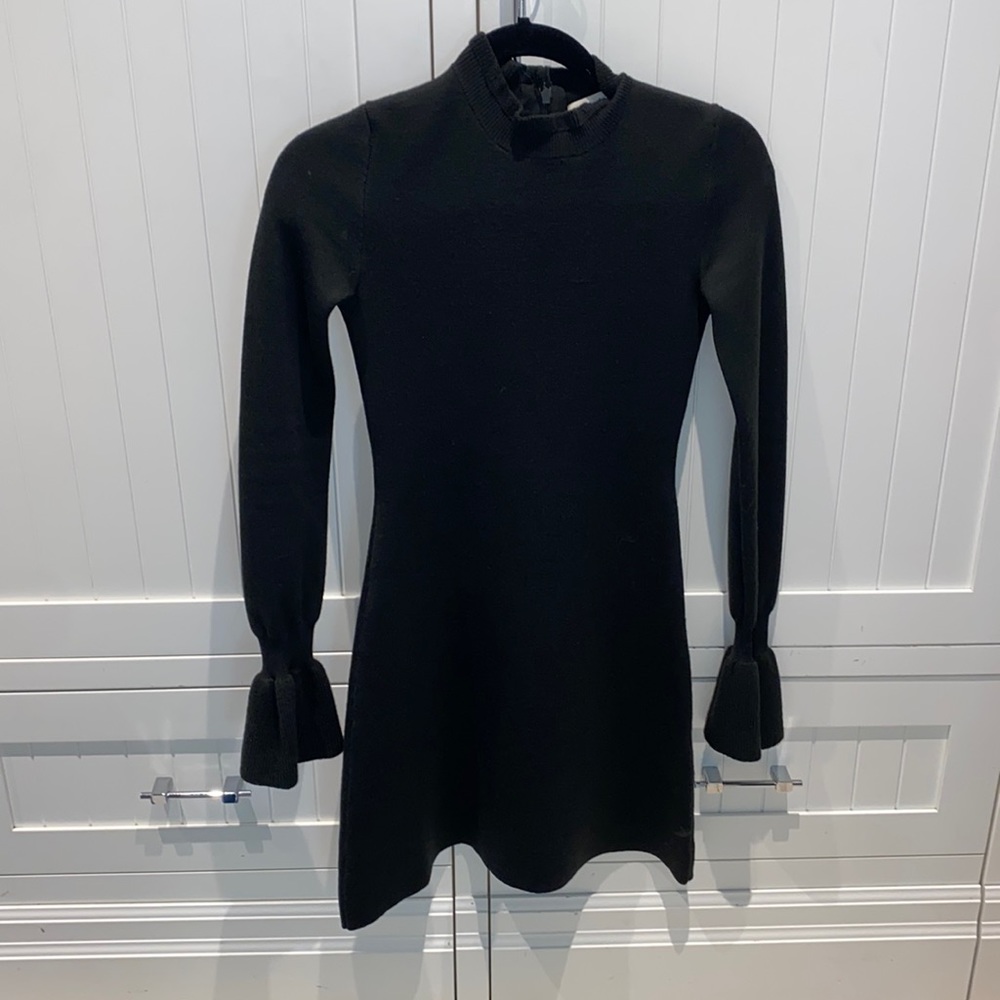 Aritzia/Wilfred sweater dress, size 0